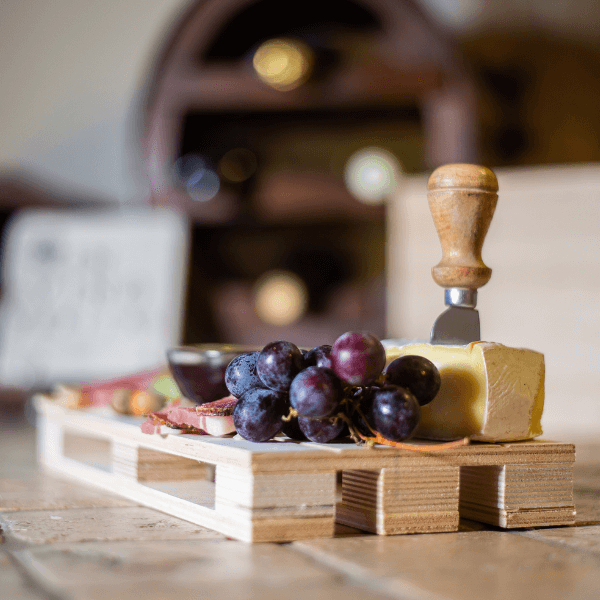 legno-frutta-formaggio-aperitivo-tagliere-vino (1) legno-frutta-formaggio-aperitivo-tagliere-vino (1)