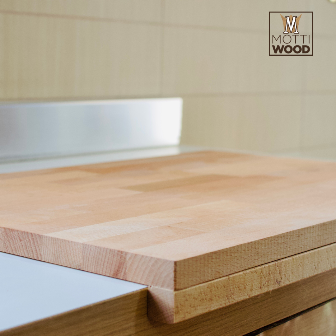 Asse pasta in legno con bordo 65x45 cm - 005186